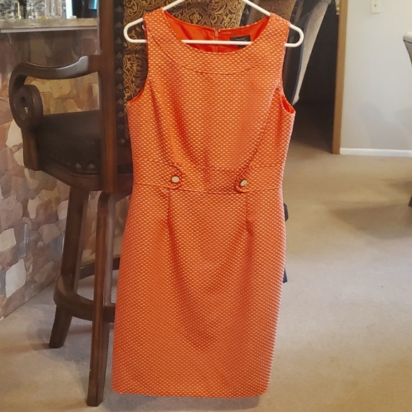 Tahari Arthur S. Levine dress - Picture 1 of 1